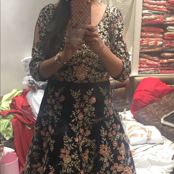 Wedding/ Prom dress - Picture 2 of 3